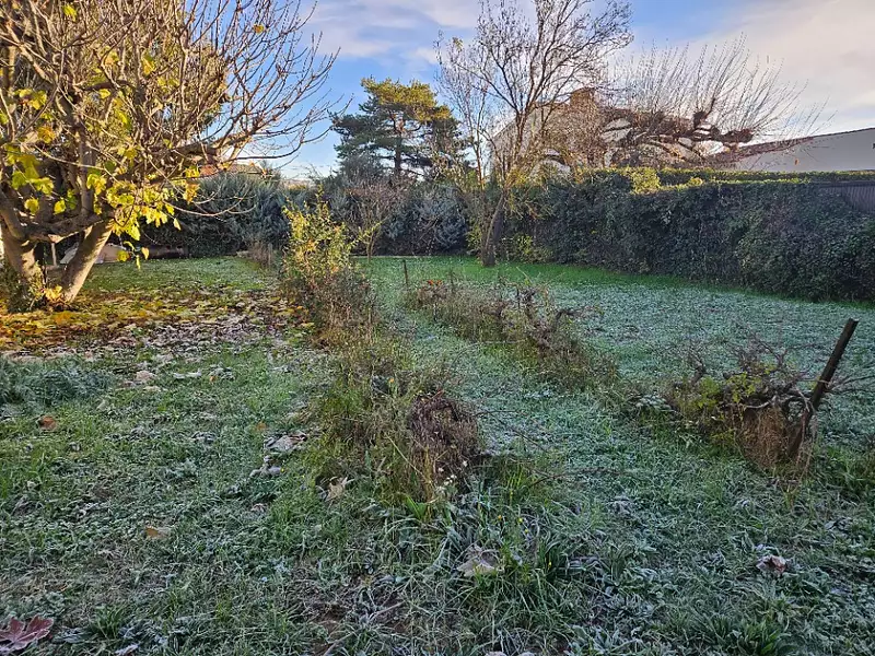 Terrain à bâtir, 426 m² - Gardanne (13120)