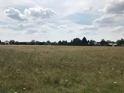 Terrain à bâtir, 660 m²