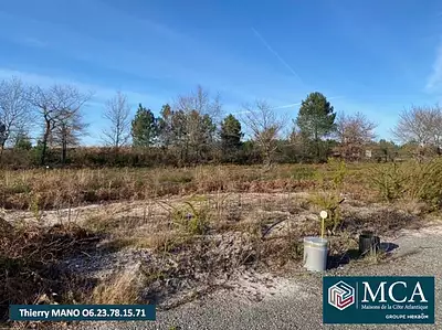 Terrain à bâtir, 714 m²