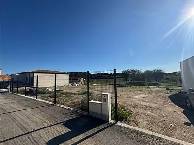 Terrain à bâtir, 298 m²