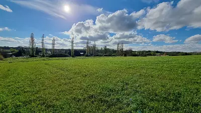 Terrain à bâtir, 679 m²