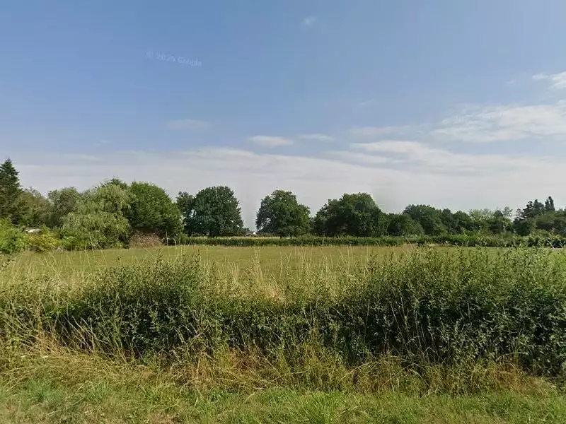 Terrain à bâtir, 732 m² - Marzy (58180)