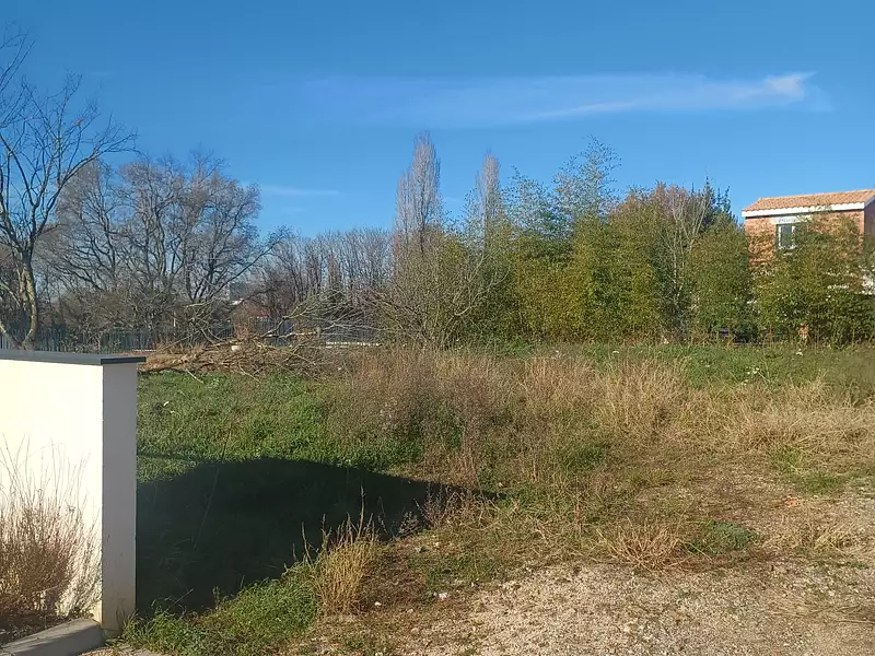 Terrain à bâtir, 641 m² - Blanquefort (33290)