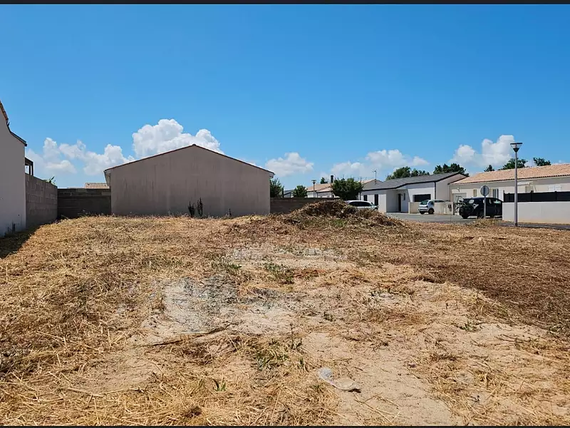 Terrain à bâtir, 531 m² - Soubise (17780)