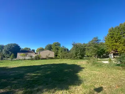 Terrain à bâtir, 157 m²