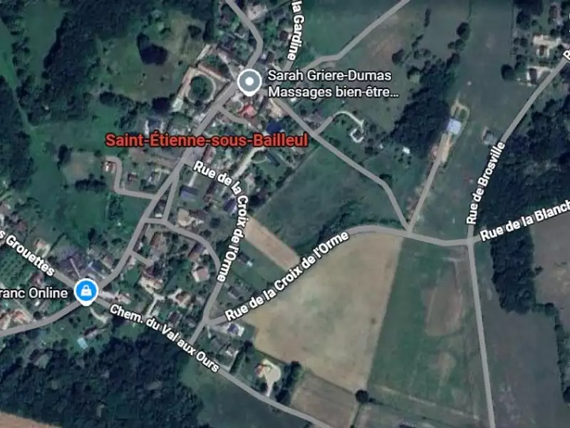 Terrain à bâtir, 2 570 m² - Saint-Etienne-sous-Bailleul (27920)