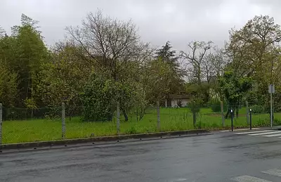 Terrain à bâtir, 300 m²