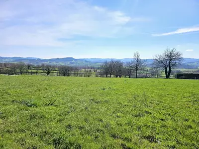 Terrain à bâtir, 2 000 m²