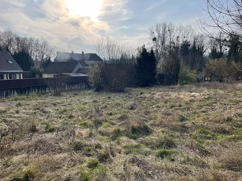 Terrain à bâtir, 737 m² - Morienval (60127)