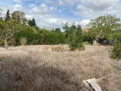 Terrain à bâtir, 659 m²