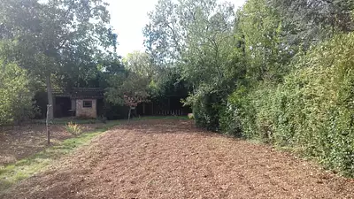 Terrain à bâtir, 700 m²