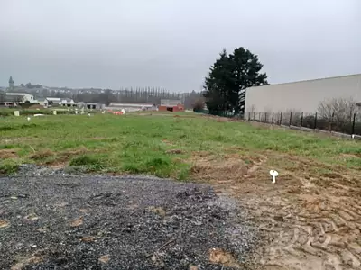 Terrain à bâtir, 323 m²