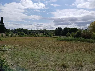 Terrain à bâtir, 232 m² - Sommières (30250)