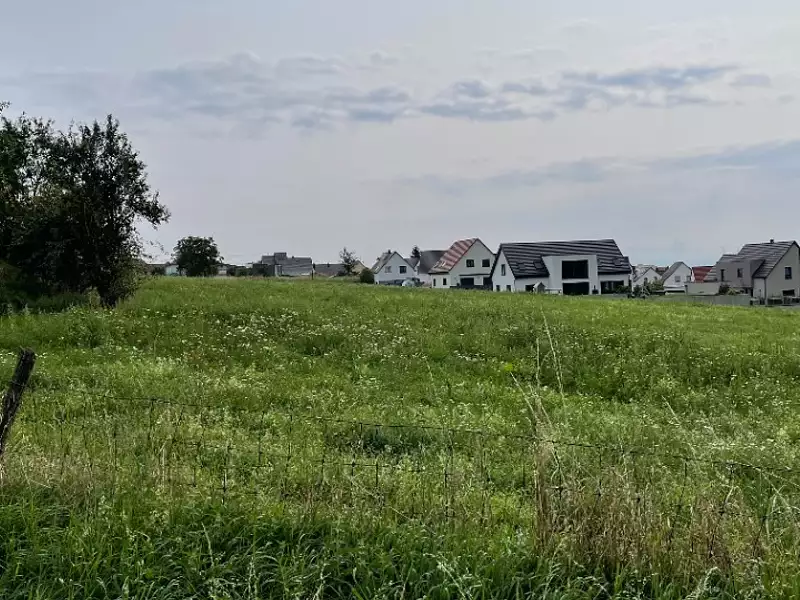 Terrain à bâtir, 347 m² - Schnersheim (67370)