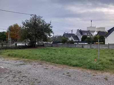 Terrain à bâtir, 330 m²