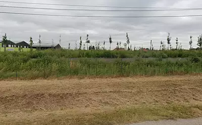 Terrain à bâtir, 350 m²