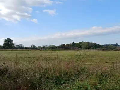 Terrain à bâtir, 1 750 m²