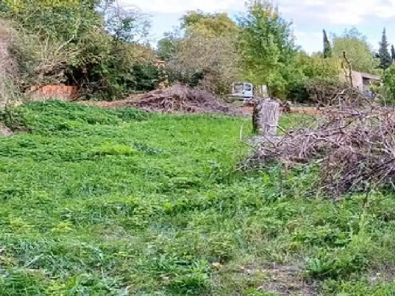Terrain à bâtir, 260 m² - Labastide-d'Anjou (11320)