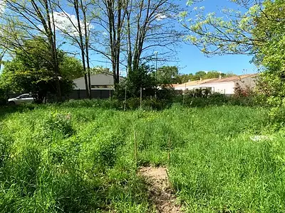 Terrain à bâtir, 360 m²