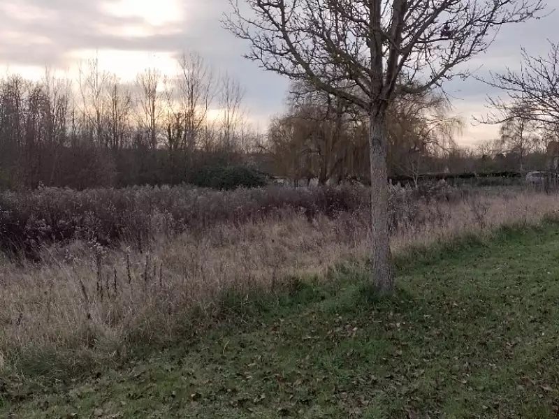 Terrain à bâtir, 693 m² - Rivecourt (60126)