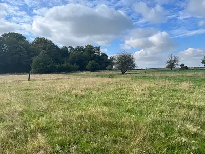 Terrain à bâtir, 615 m²