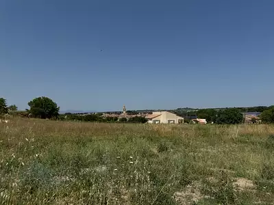 Terrain à bâtir, 105 000 m²