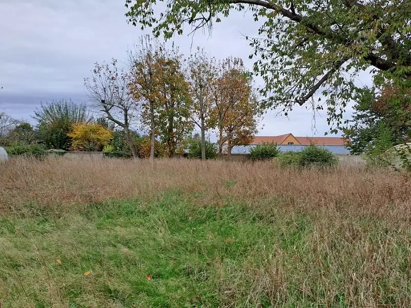 Terrain à bâtir, 1 294 m² - Le Neubourg (27110)