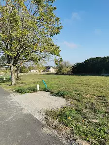 Terrain à bâtir, 390 m²