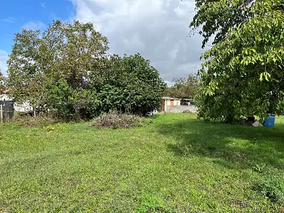 Terrain à bâtir, 700 m²