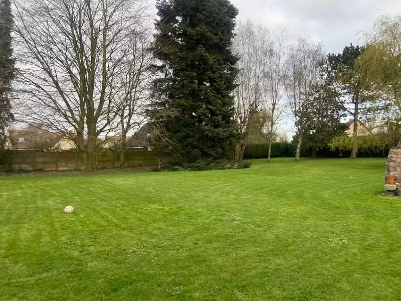 Terrain à bâtir, 650 m² - Franqueville-Saint-Pierre (76520)