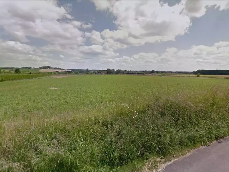 Terrain à bâtir, 564 m² - Jarzé (49140)