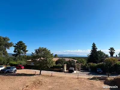 Terrain à bâtir, 652 m²