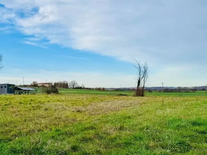 Terrain à bâtir, 1 789 m² - Belpech (11420)