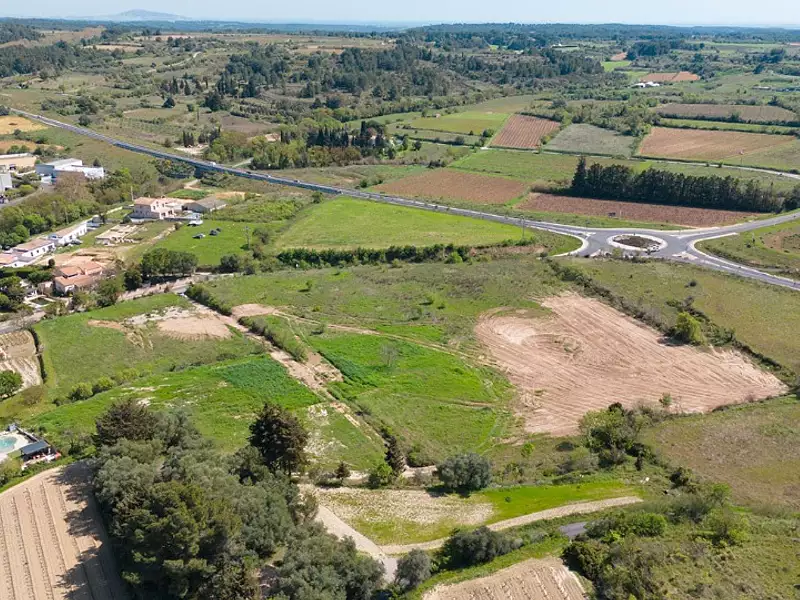 Terrain à bâtir, 214 m² - Montagnac (34530)