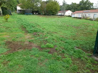 Terrain à bâtir, 548 m²