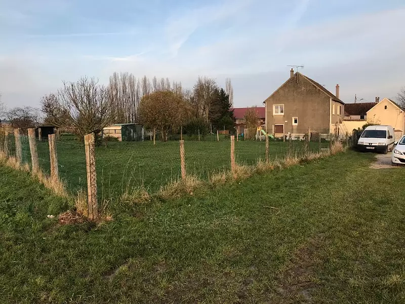 Terrain à bâtir, 380 m² - Noisy-le-Grand (93160)