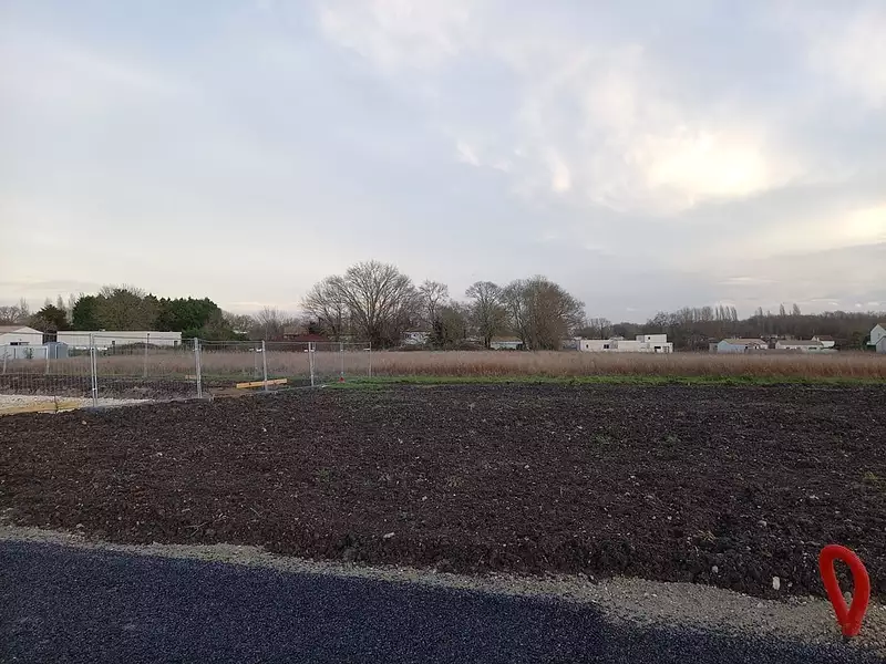 Terrain à bâtir, 328 m² - Médis (17600)
