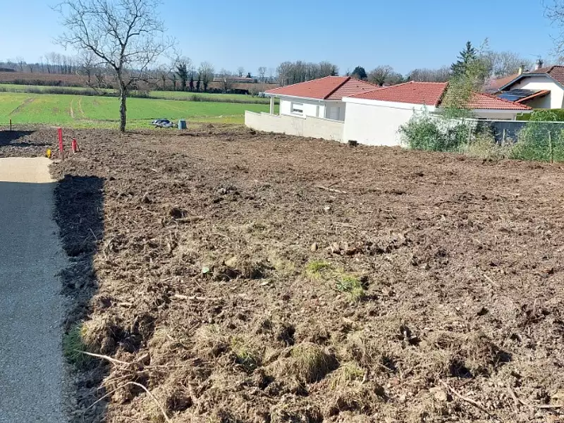 Terrain à bâtir, 803 m² - Saint-Just (01250)