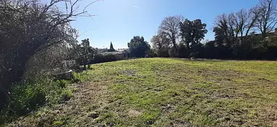 Terrain à bâtir, 1 055 m²