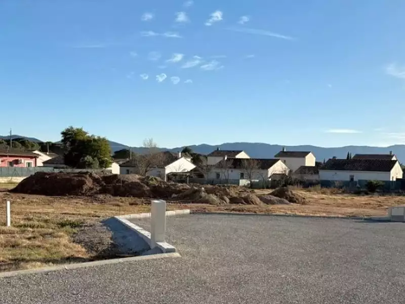 Terrain à bâtir, 1 205 m² - Vidauban (83550)