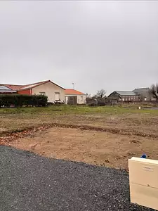 Terrain à bâtir, 317 m²