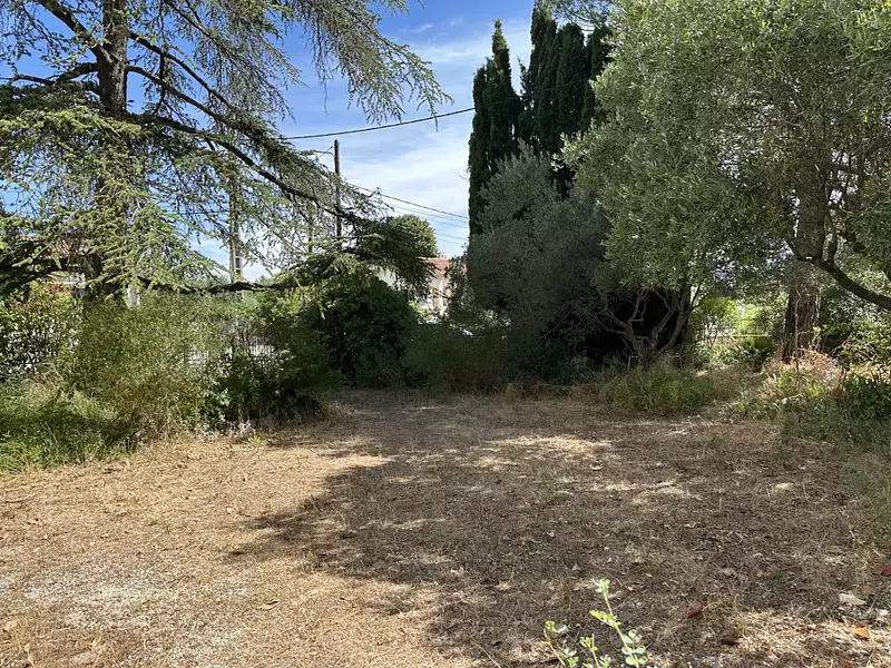 Terrain à bâtir, 390 m² - Le Pradet (83220)