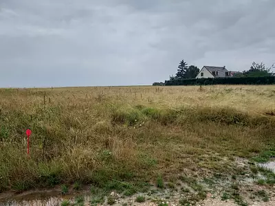 Terrain à bâtir, 1 562 m²