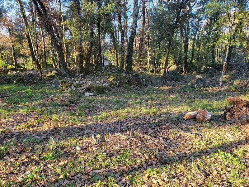 Terrain à bâtir, 1 000 m² - Brignoles (83170)