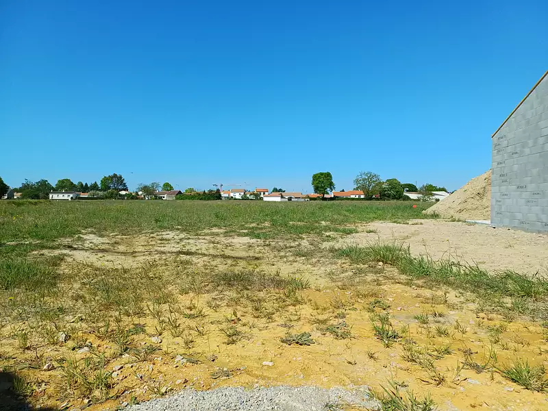 Terrain à bâtir, 380 m² - Mouilleron-le-Captif (85000)