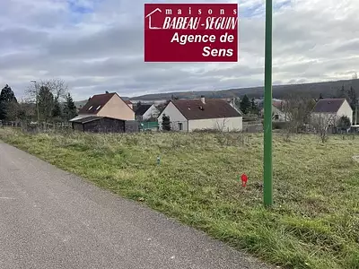 Terrain à bâtir, 374 m²