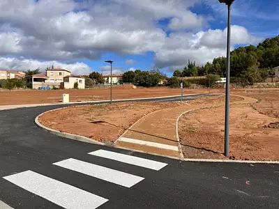 Terrain à bâtir, 600 m²