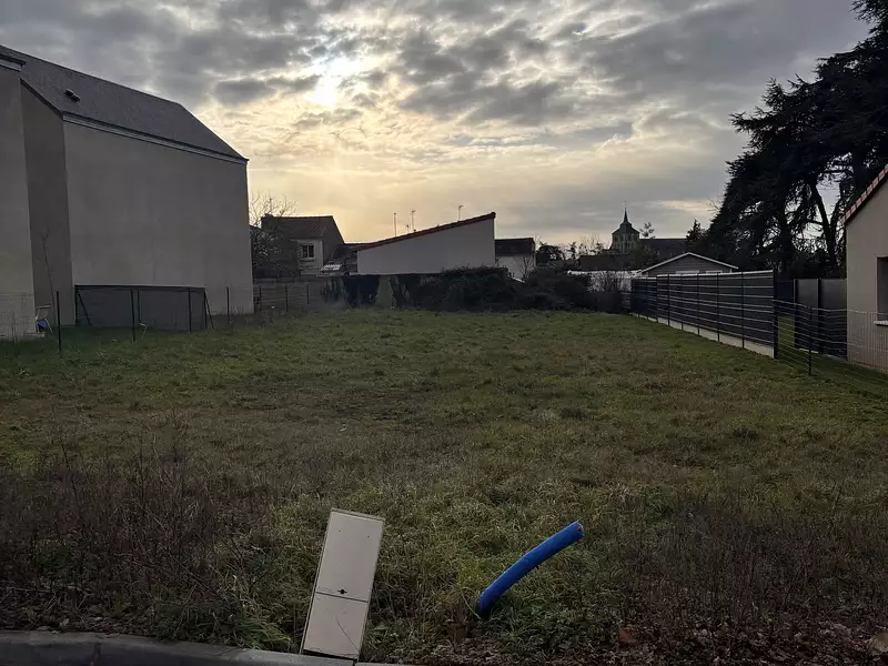 Terrain à bâtir, 479 m² - Chemillé (49120)