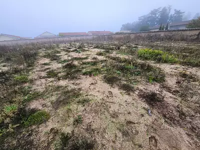 Terrain à bâtir, 450 m²