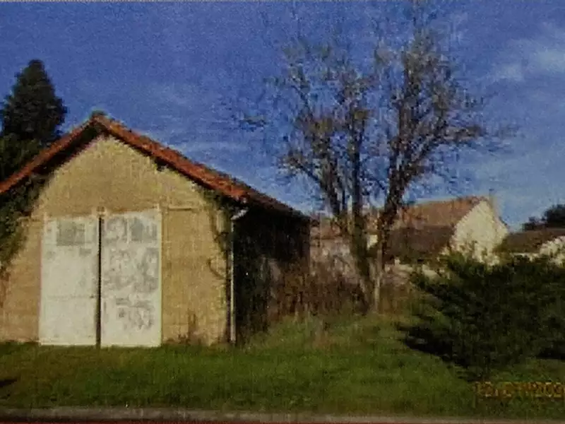Terrain à bâtir, 638 m² - Valence-en-Poitou (86700)